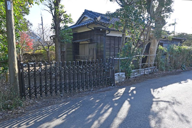 Land with Old House for Sale in Isumi City, Chiba – 821 sqm - Thumbnail 3