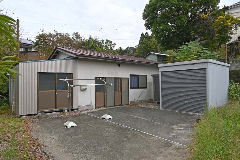 Land with Farmhouse for Sale in Chonan, Chiba - 2831 sqm - Thumbnail 3
