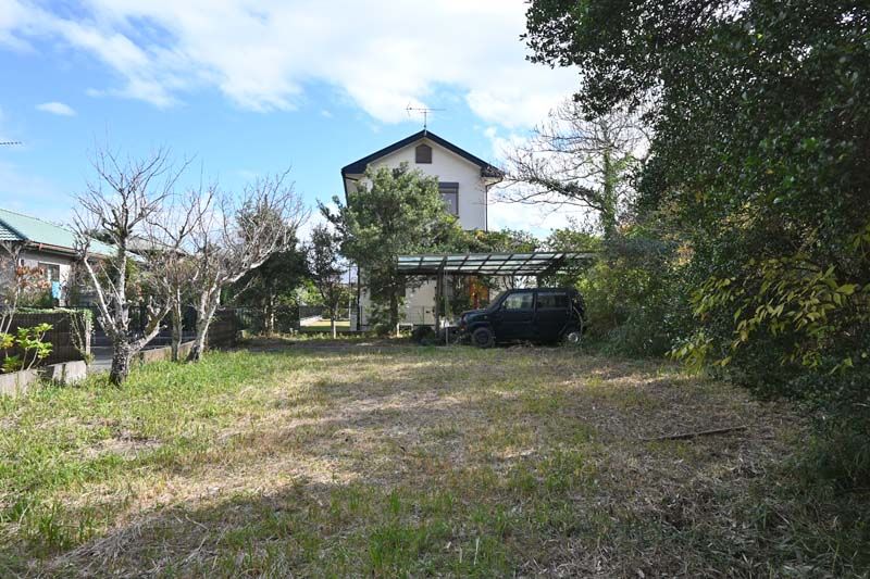 Land with Old House for Sale in Isumi City, Chiba - Thumbnail 4