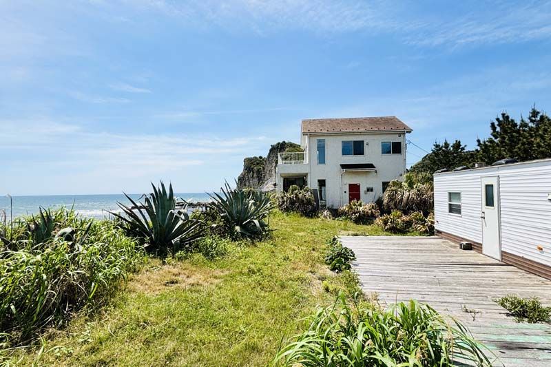 Ocean View House in Isumi City with 2-Bedroom Layout and Trailer House - Thumbnail 4