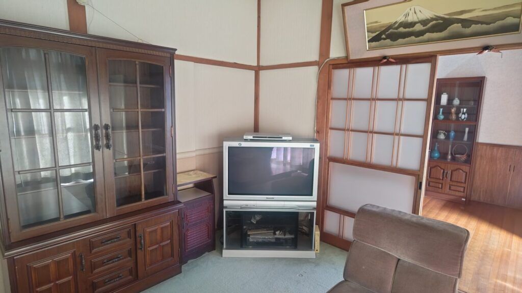 Spacious 1978 House for Sale in Central Chichibu - Thumbnail 4