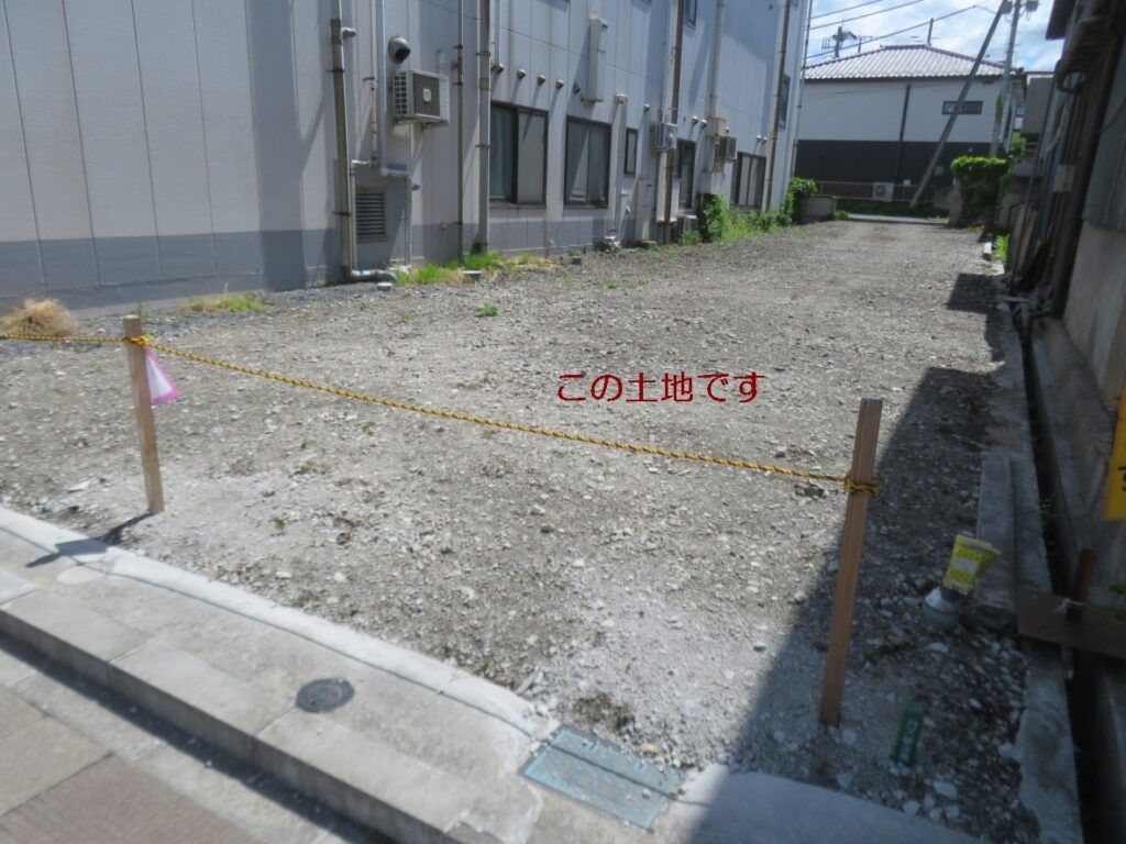 Land for Sale in Central Chichibu, Saitama - 170m² Plot - Image 1