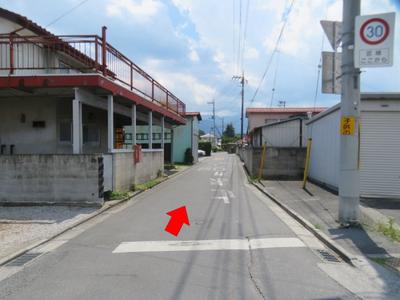 A house in Chikado-cho, Chichibu City, a 15-minute walk from Seibu Chichibu Station, a walking route along the clear Arakawa River, and an attractively spacious garden. | Chichibu Vacant House Bank — Image 1, Chichibu, Saitama