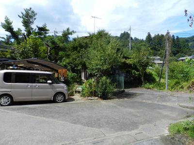 Used house in Misawa, Minano-machi! There is a detached building with a warehouse on the first floor! The spacious space can be used in many ways! You can use it as a garage for your motorcycle, a studio for creative activities, a workshop, etc. Your dreams can expand with a little ingenuity! There is also a field! | Chichibu Vacant House Bank — Image 1, Minano, Saitama