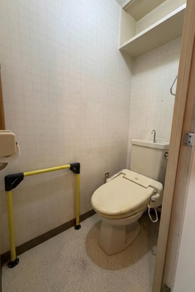 4LDK Used Apartment for Sale in Fukuyama, Hiroshima - Thumbnail 4