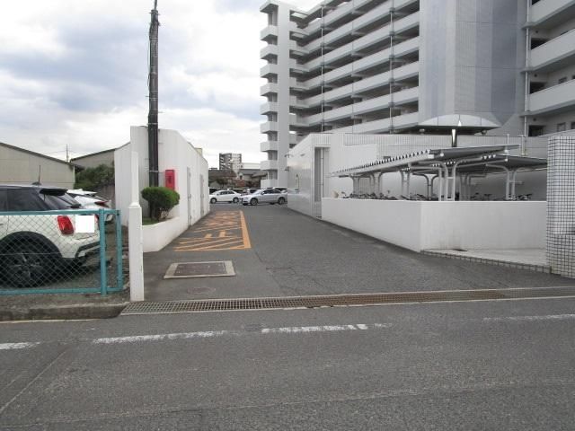3LDK Apartment for Sale in Fukuyama, Hiroshima – 89.32 sqm - Thumbnail 3