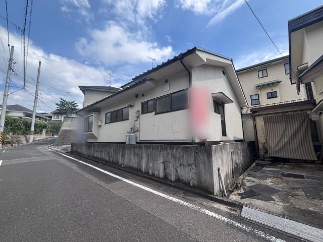 4LDK Detached House for Sale in Fukuyama, Hiroshima – 119.47 sqm - Thumbnail 2