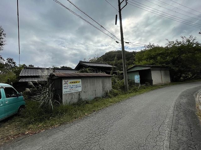 Spacious Farmland with Old House in Minano, Saitama - Thumbnail 4