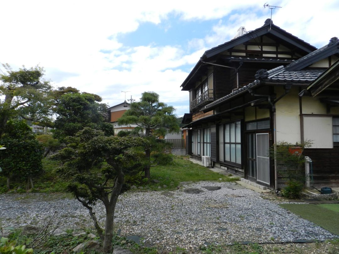 Spacious 171-Tsubo Kominka in Convenient Yokoze, Saitama - Thumbnail 3