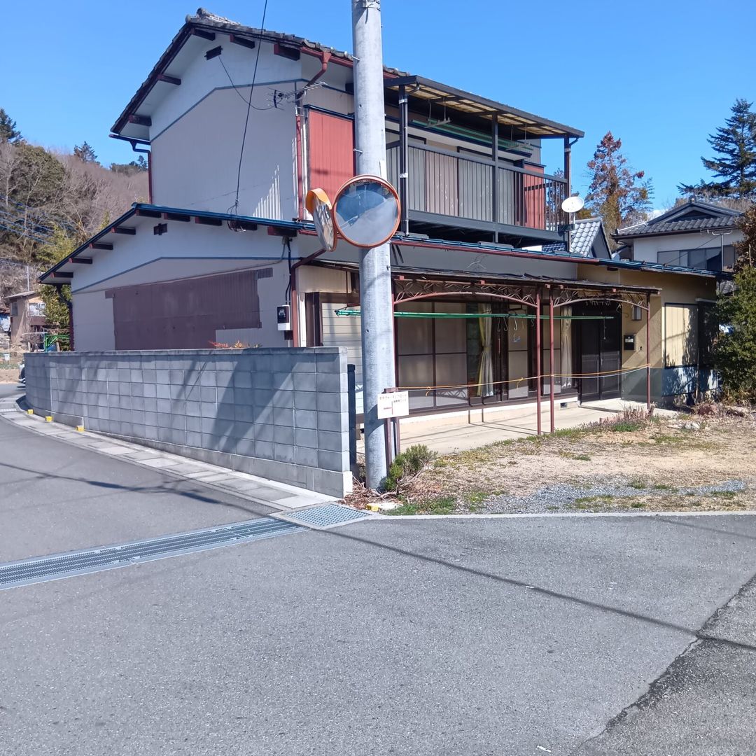 Traditional Wooden House for Sale in Minano, Saitama - Thumbnail 2