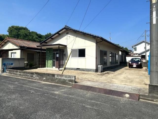 Used Detached House in Satosho-cho, Okayama - 70 sqm, 4DK - Thumbnail 2