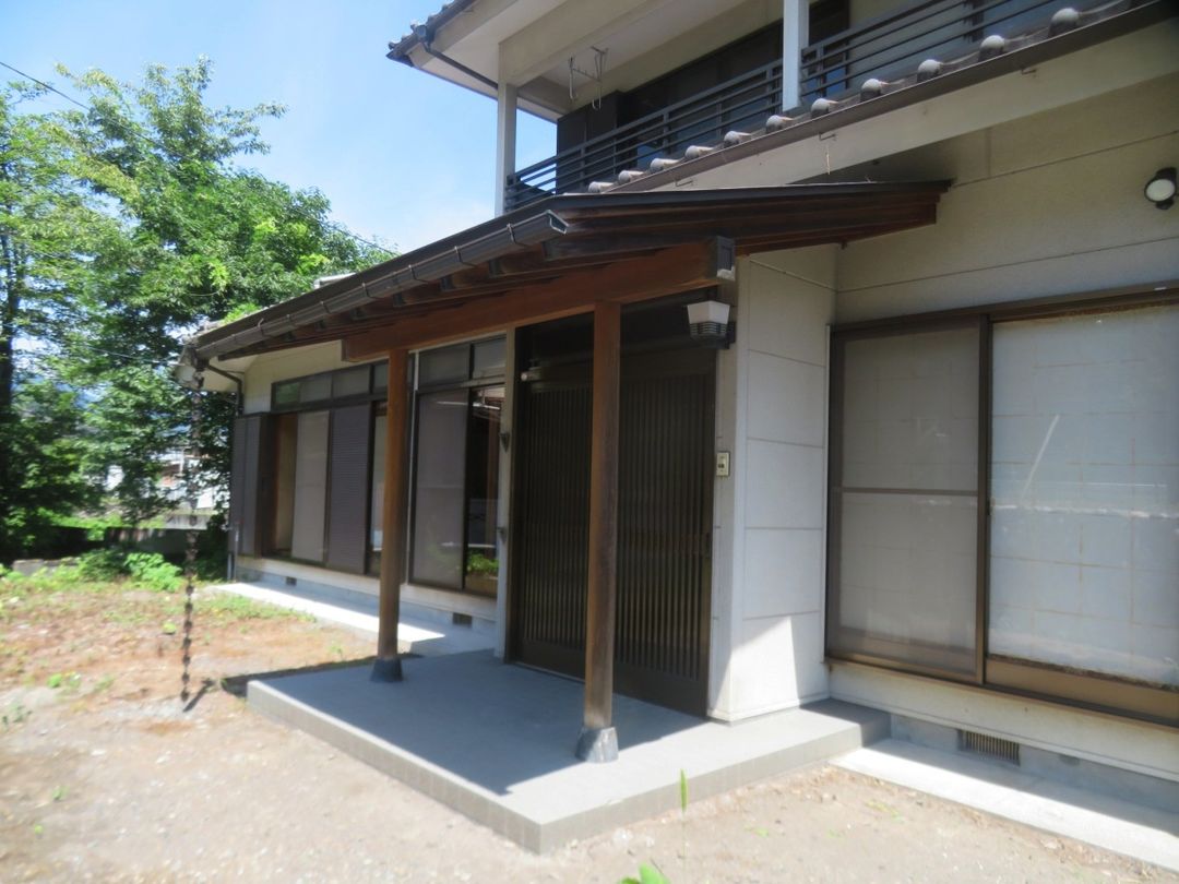 Traditional Japanese House Near Bishu Hino Station, Chichibu - Thumbnail 4