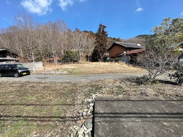180-Tsubo Vacant Land for Sale in Nagatoro, Saitama - Thumbnail 3