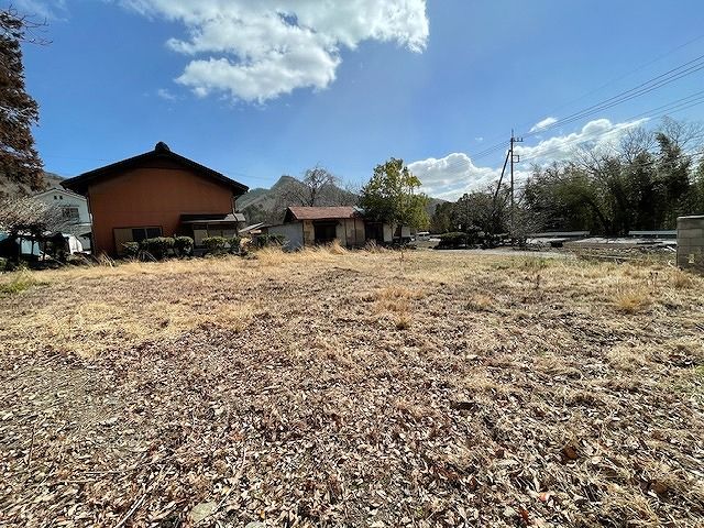180-Tsubo Vacant Land for Sale in Nagatoro, Saitama - Thumbnail 2