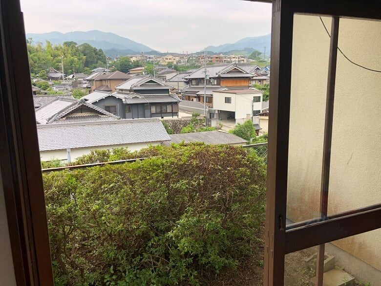 Scenic Single-Story House for Rent in Chihayaakasaka, Osaka - Thumbnail 4