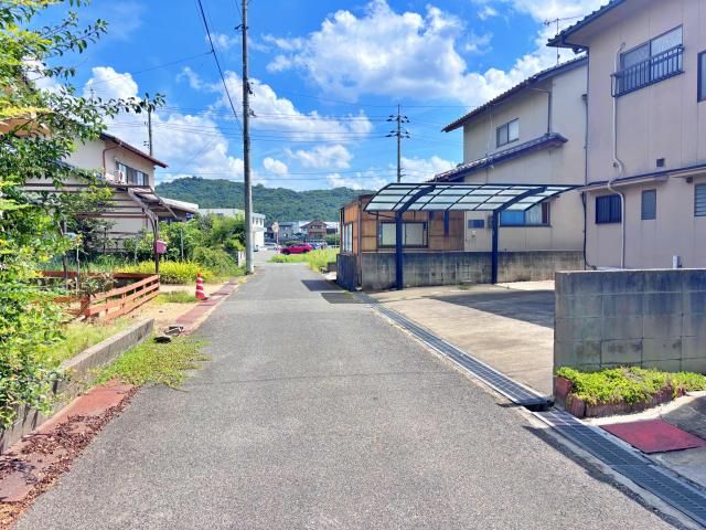 Used 4DK Detached House in Fukuyama City, Kannabe-cho - Thumbnail 4
