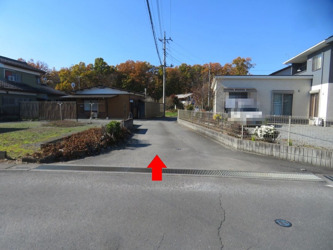 Spacious Fixer-Upper House in Chichibu, Saitama - Thumbnail 3