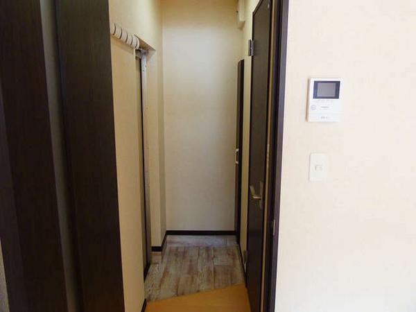 Modern 1LDK Apartment in Mikasa City - First Set Mikasa I & II - Thumbnail 2