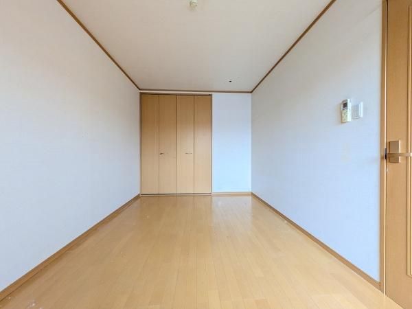 2SLDK House for Sale in Kamigyo Ward, Kyoto | 89.91 sqm - Thumbnail 2