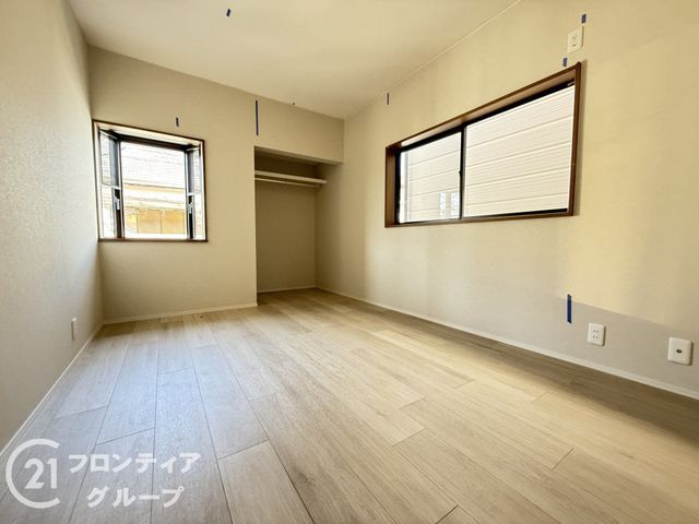 Renovated 3LDK House for Sale in Fushimi-ku, Kyoto - Thumbnail 4