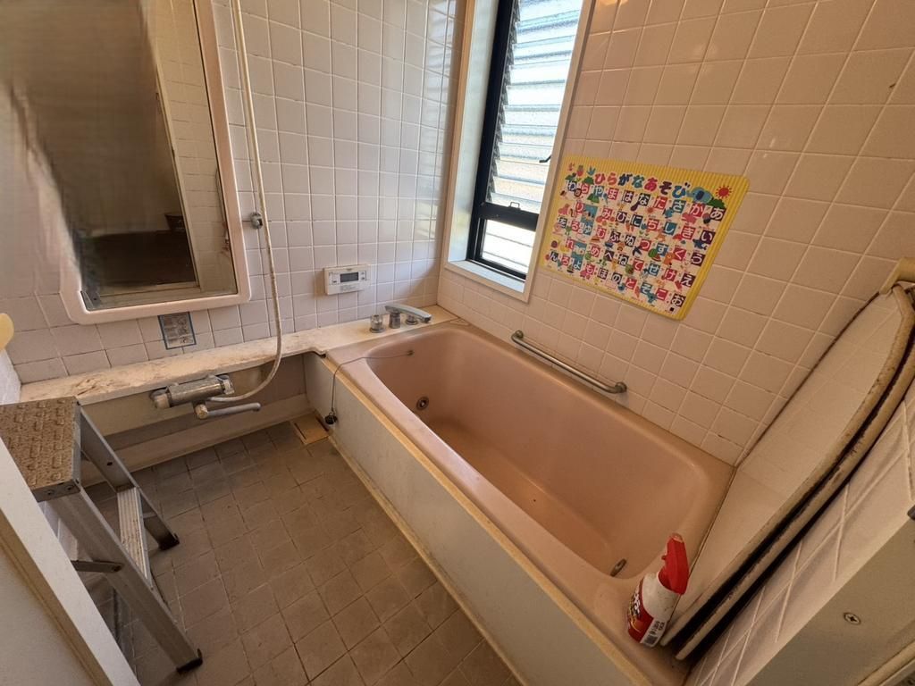 4SLDK Used House for Sale in Kada, Wakayama City - Thumbnail 3