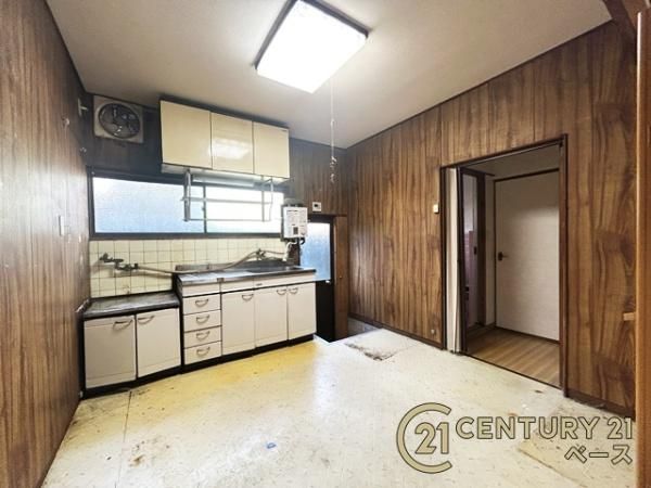 4DK House for Sale in Wakayama City - 116.27 sqm - Thumbnail 3
