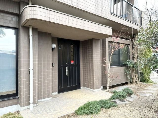 5LDK Detached House with Garage in Hofu, Yamaguchi - Thumbnail 4
