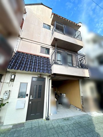 3LDK Townhouse for Sale in Takatsuki City, Osaka - 81.77 sqm - Thumbnail 3