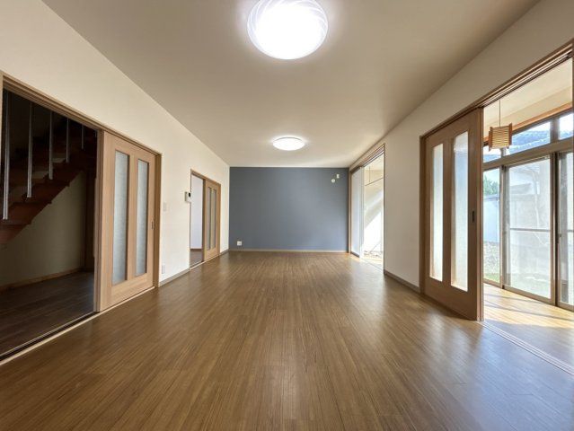 Renovated 5LDK House Near Uchinada Station, Ishikawa - Thumbnail 4