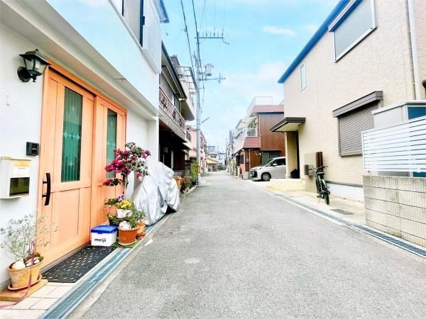 2LDK House in Higashiyodogawa-ku, Osaka, 76.64 sqm - Thumbnail 2