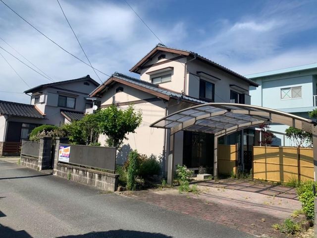 3LDK Used House in Hofu, Yamaguchi - 94.84 sqm on 222.28 sqm Land - Thumbnail 2
