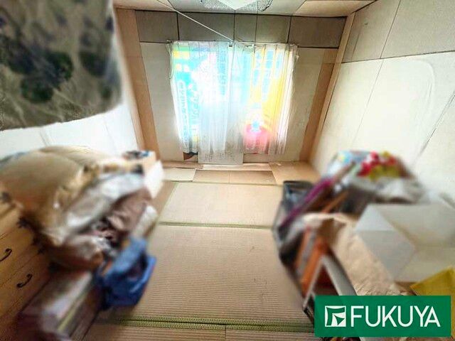 127-Year-Old Terrace House for Sale in Osaka's Chuo Ward - Thumbnail 3