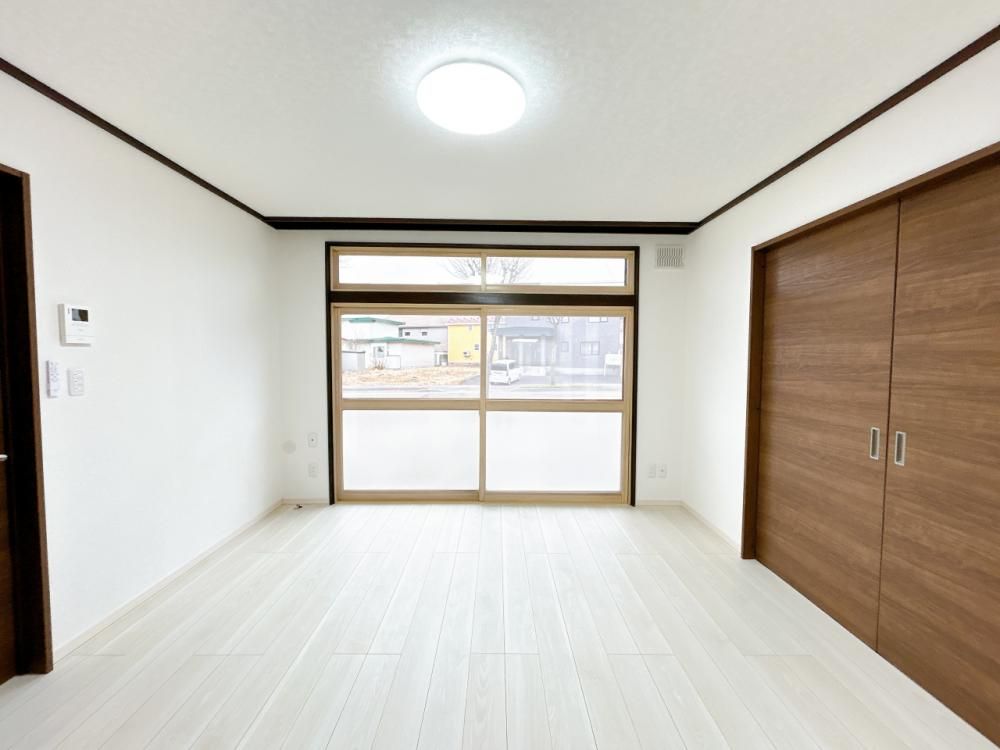 Renovated 4LDK House for Sale in Obihiro, Hokkaido - Thumbnail 4