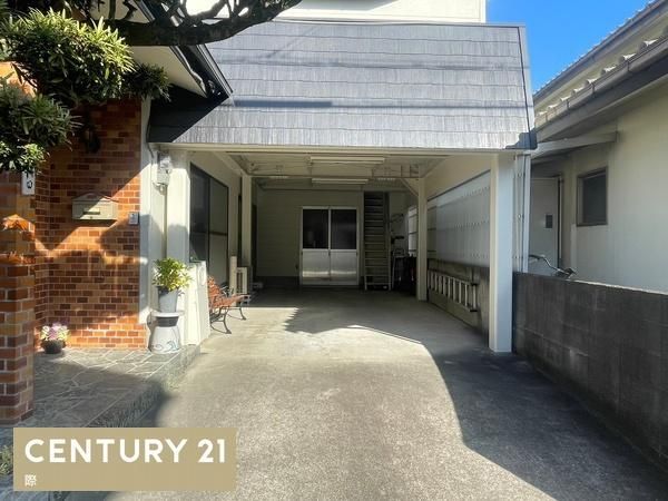 6SDK Used House in Wakayama City with Parking - Thumbnail 2