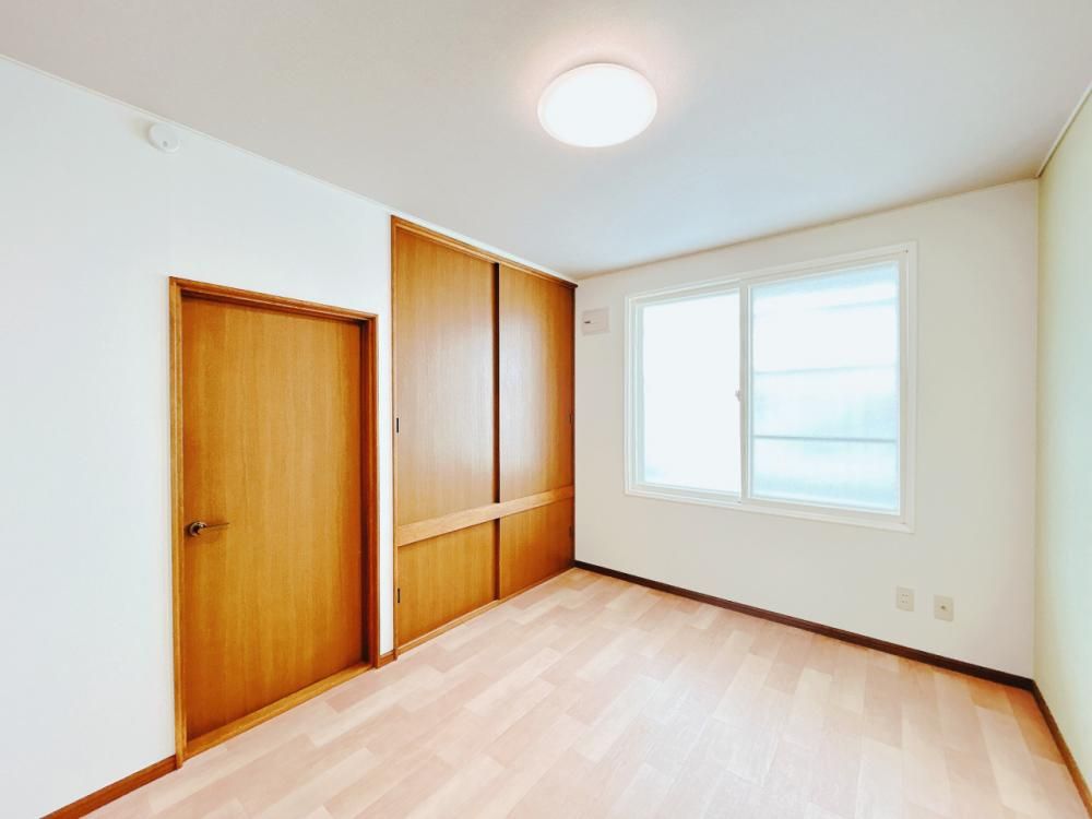 Renovated 4LDK House in Kitami, Hokkaido - 96m2 - Thumbnail 2