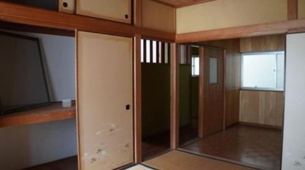 6LDK Corner Lot House for Sale in Higashiosaka, Osaka - Thumbnail 3