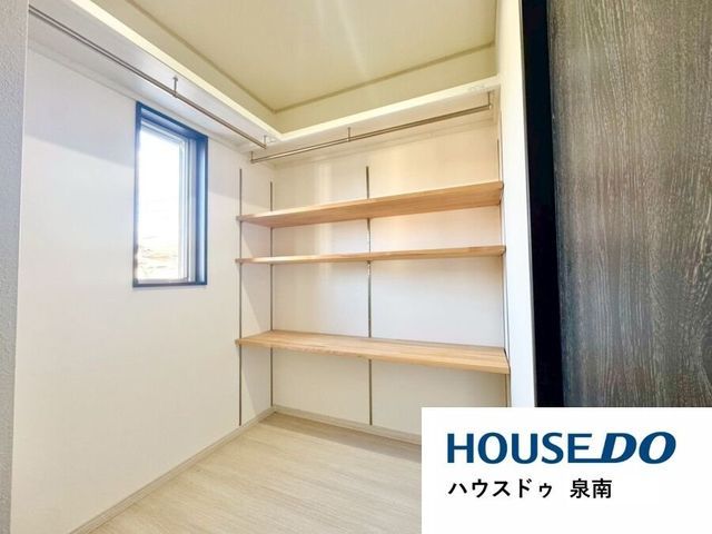 4SLDK Modern House for Sale in Izumisano, Osaka | 2017 Build - Thumbnail 2