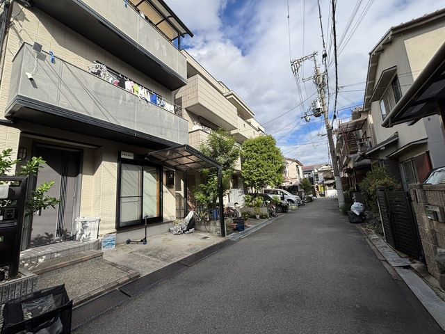 3SLDK Steel-Framed House for Sale in Higashiyodogawa-ku, Osaka - Thumbnail 2