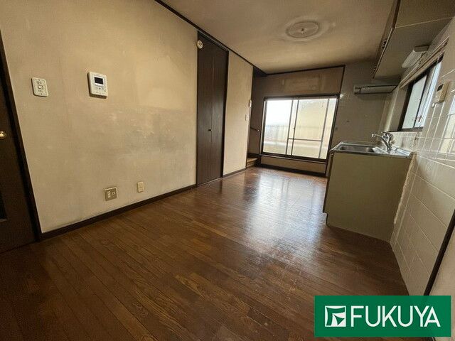 4LDK House for Sale in Nagayoshi, Osaka | 97.20㎡, 3 Floors - Thumbnail 4