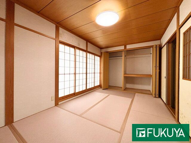 5LDK Steel Frame House for Sale in Yao, Osaka - Thumbnail 3
