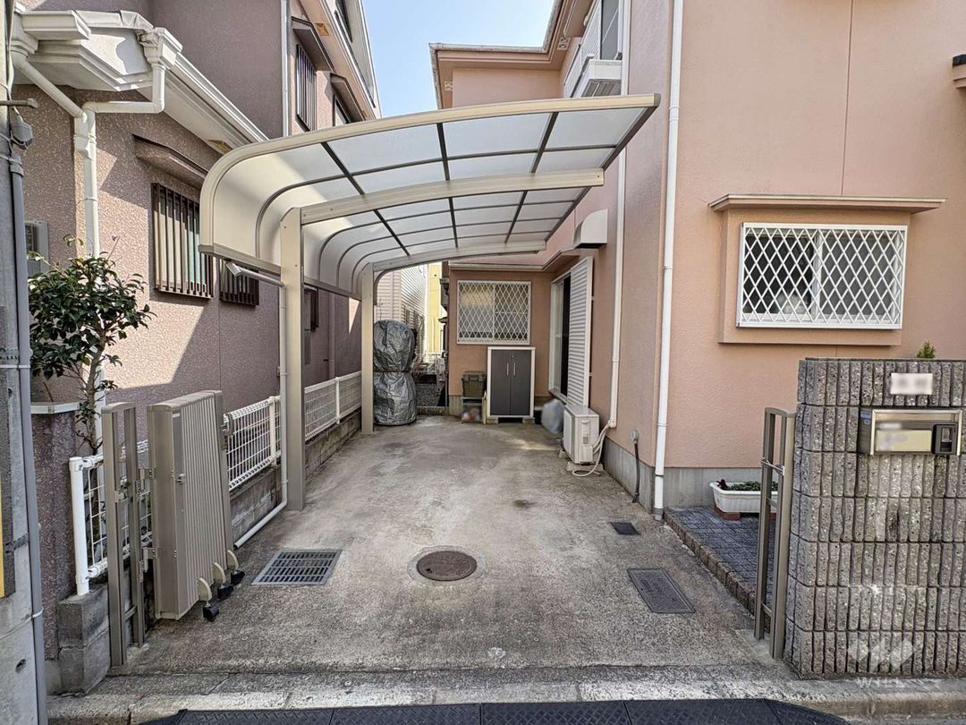 4LDK Detached House for Sale in Takatsuki, Osaka - Thumbnail 3