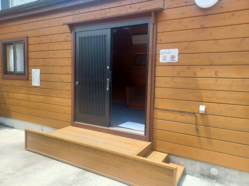 Two Pension Buildings in Onna Village, Okinawa - 29.8M Yen - Thumbnail 2