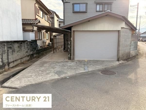 6LDK House for Sale in Himeji City, Hyogo - 146.56 sqm - Thumbnail 2