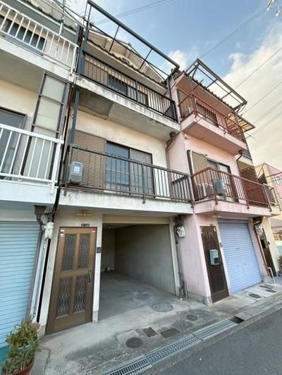 3DK Used House for Sale in Higashiosaka, Osaka - 64.26 sqm — House, Higashiosaka, Osaka