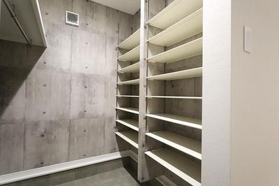 4LDK Used House for Sale in Suminoe-ku, Osaka - 121 sqm — Front_door, Suminoe, Osaka