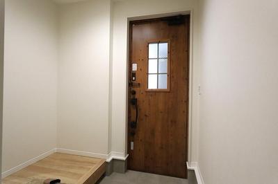 4LDK Used House for Sale in Suminoe-ku, Osaka - 121 sqm — Front_door, Suminoe, Osaka