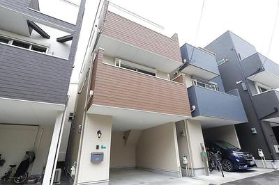 4LDK Used House for Sale in Suminoe-ku, Osaka - 121 sqm — Exterior, Suminoe, Osaka