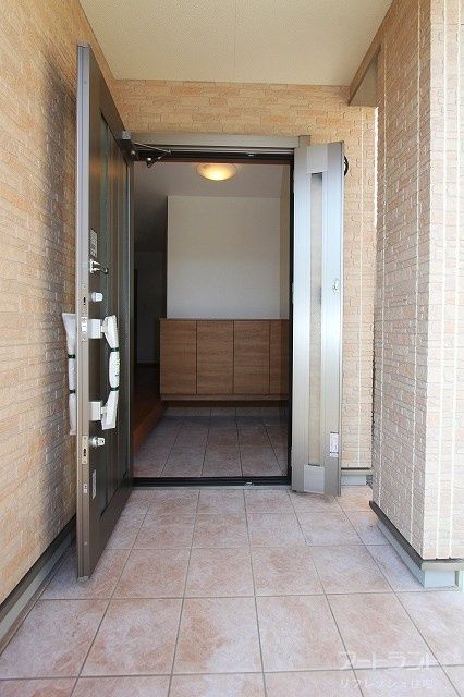 Renovated 3SLDK House with Solar Panels in Tatsuno, Hyogo - Thumbnail 4