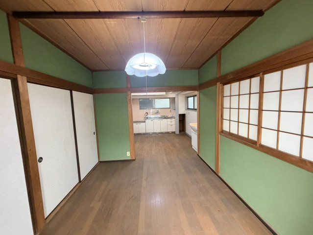 2LDK Used House Near Kimiidera Station in Wakayama City - Thumbnail 3