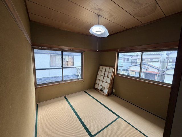 2LDK Used House Near Kimiidera Station in Wakayama City - Thumbnail 4